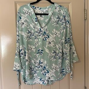 41 Hawthorn Women’s Blouse